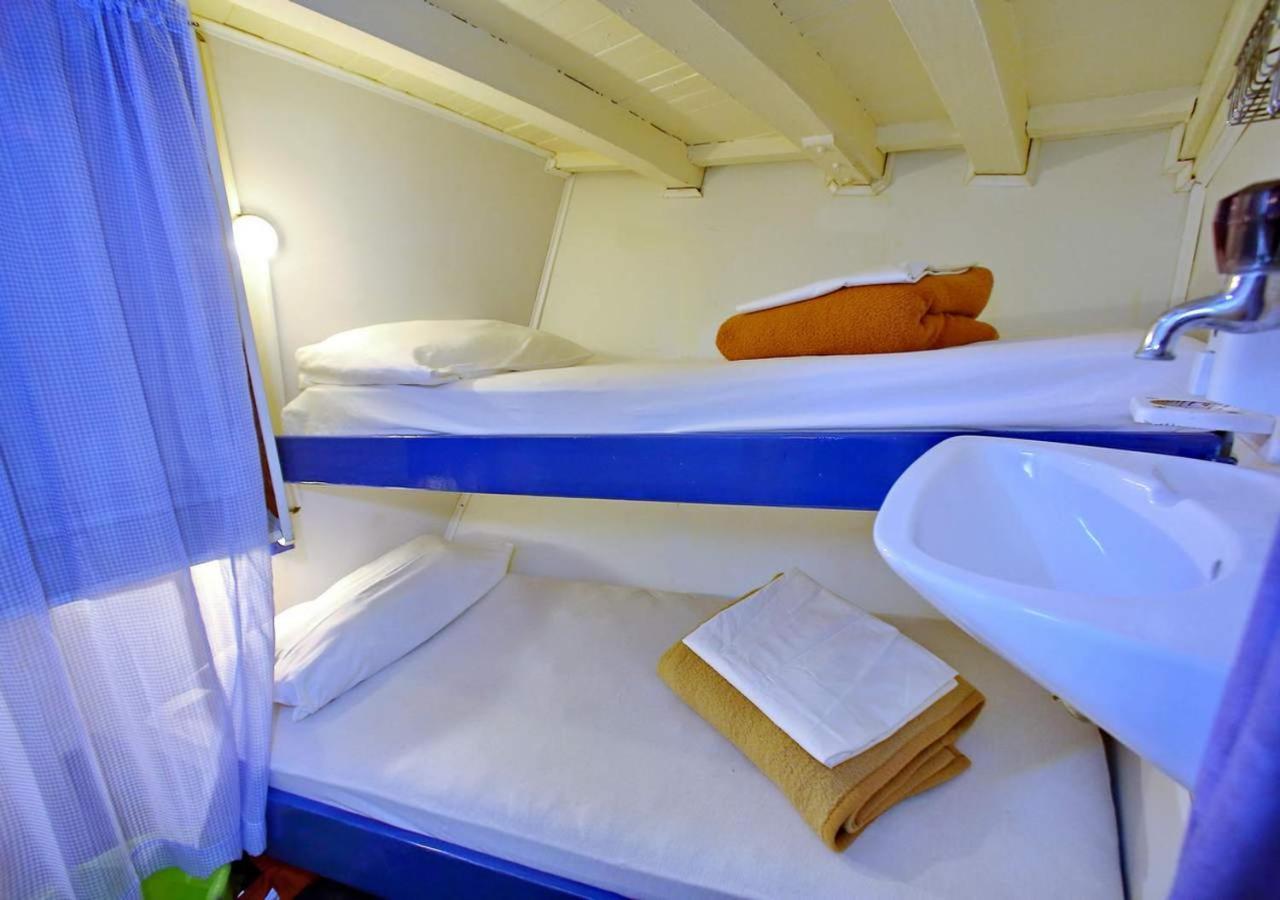 Rhythm Floating Hostel - Zadar Exteriör bild